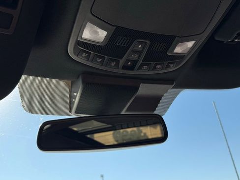 Used 2022 Ford F250 Platinum w/ FX4 Off-Road Package image 24