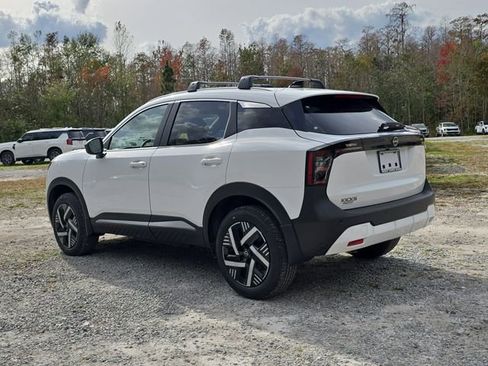 New 2026 Nissan Kicks SV w/ Cold Weather Package image 6