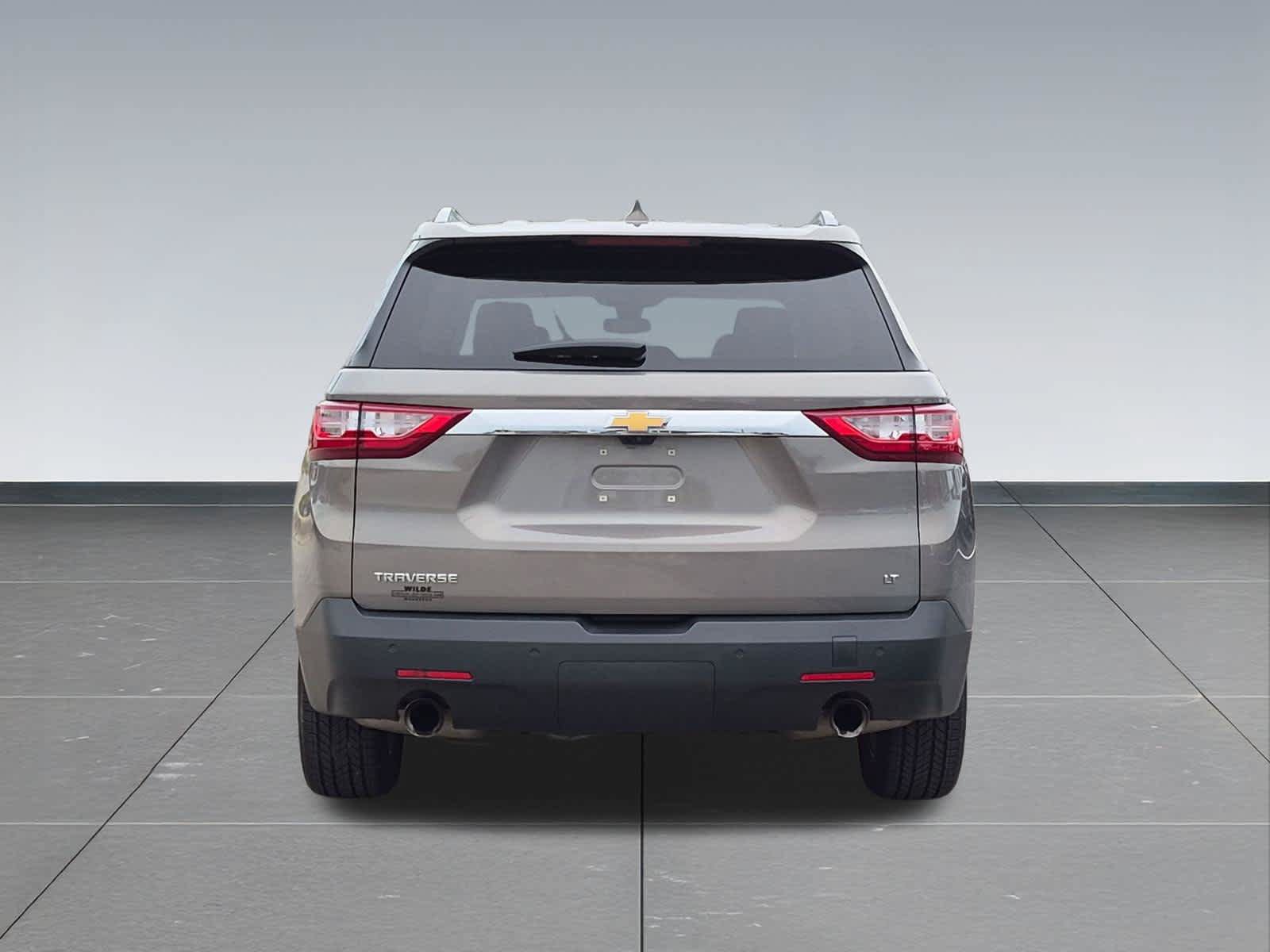 Used 2018 Chevrolet Traverse LT w/ LPO, Floor Liner Package FWD image 5