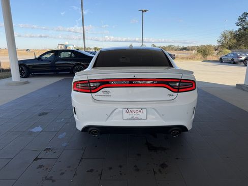 Used 2022 Dodge Charger R/T image 6