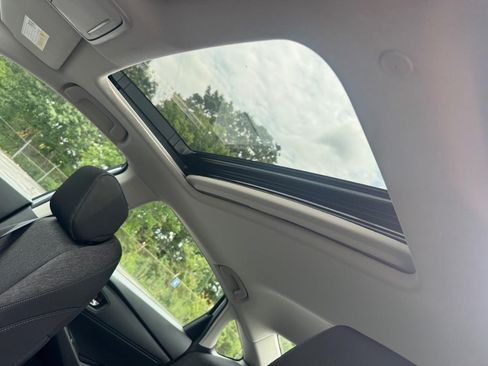 Certified 2025 Honda Accord SE image 20