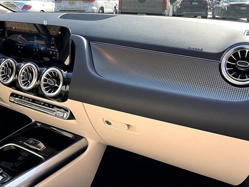 Certified 2022 Mercedes-Benz GLA 250 GLA 250 image 16