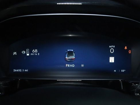 Certified 2023 Lincoln Corsair AWD image 23