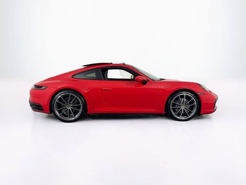 Used 2020 Porsche 911 Carrera RWD image 4