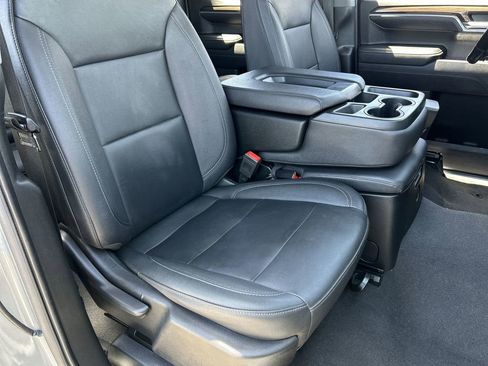 Used 2024 Chevrolet Silverado 1500 LT AWD/4WD image 27
