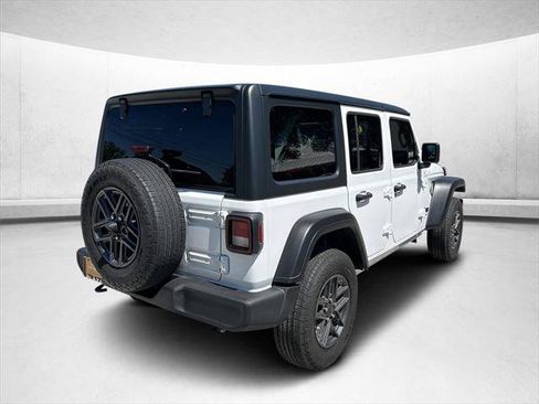 Certified 2024 Jeep Wrangler Sport S image 3