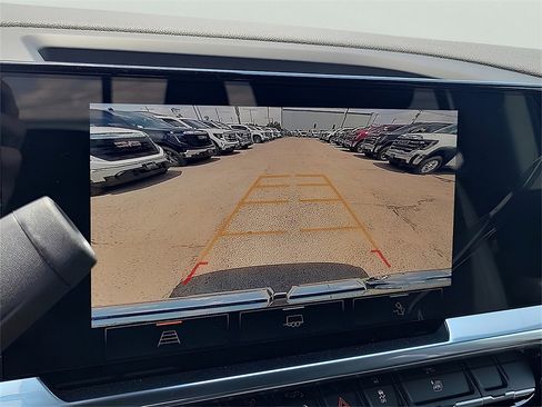 New 2026 GMC Sierra 1500 SLE w/ Preferred Package image 18