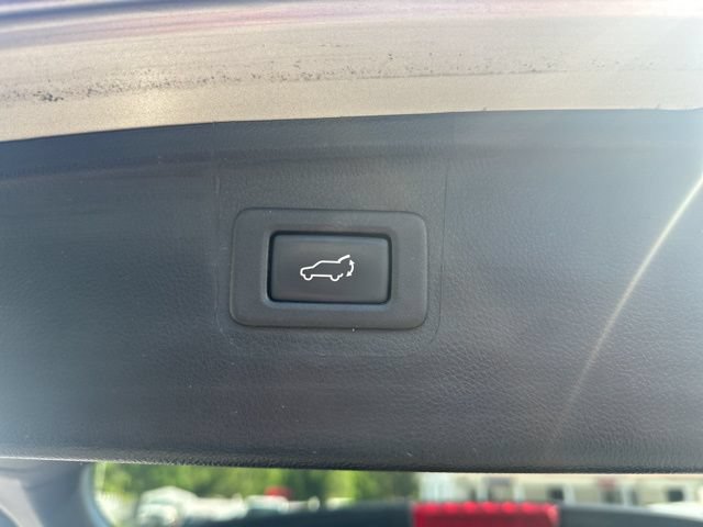 Used 2018 Subaru Outback 2.5i Premium AWD/4WD image 8
