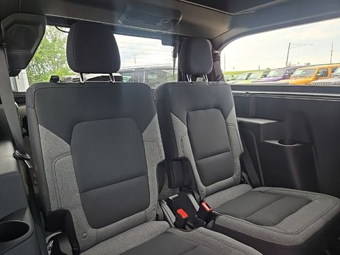 Used 2026 Ford Bronco 2-Door w/ Sasquatch Package AWD/4WD image 78