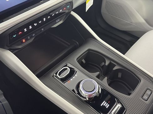New 2026 Jeep Cherokee Limited AWD/4WD image 15