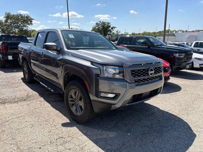 Used 2025 Nissan Frontier SV w/ SV Convenience Package