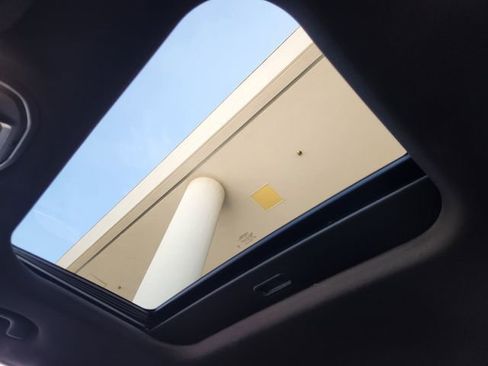 Certified 2025 Jeep Grand Cherokee Laredo X w/ Luxury Tech Group I image 23