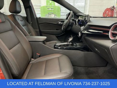 Used 2024 Chevrolet Trax RS w/ Driver Confidence Package image 26