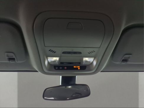 Used 2019 GMC Acadia SLT image 20