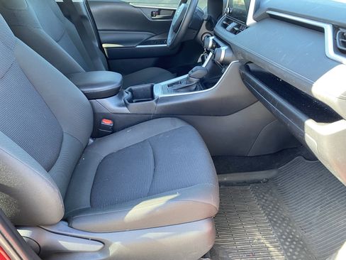 Used 2025 Toyota RAV4 LE FWD image 12