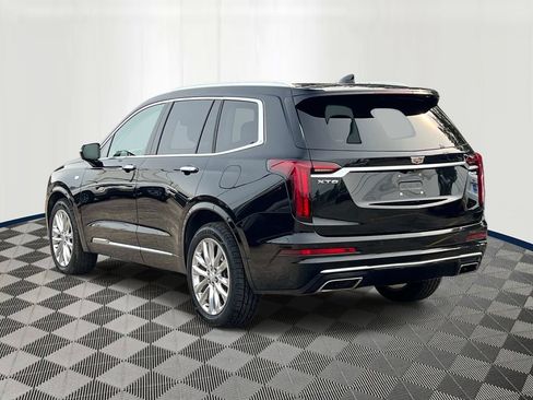 Used 2020 Cadillac XT6 Premium Luxury FWD image 4