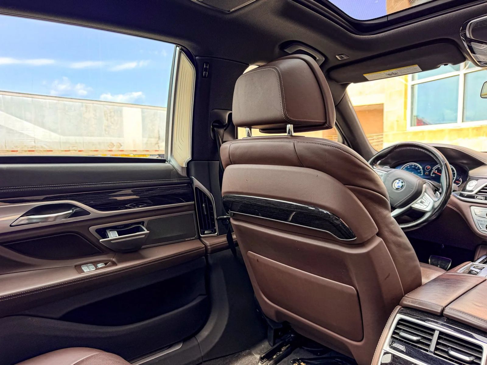 Used 2018 BMW ALPINA B7 xDrive AWD/4WD image 33