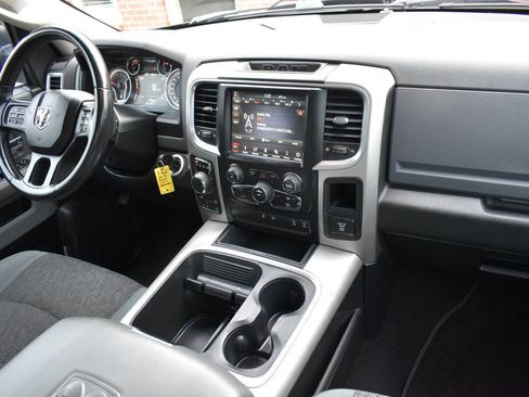 Used 2018 RAM 1500 Big Horn image 28