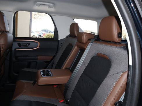 Used 2021 Ford Bronco Sport Outer Banks image 37