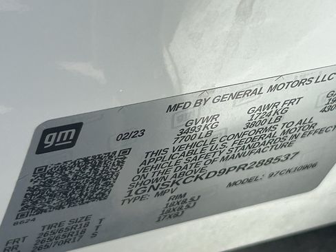 Used 2023 Chevrolet Suburban LT AWD/4WD image 21