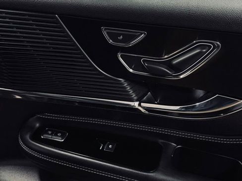 Used 2022 Lincoln Corsair AWD w/ Equipment Group 101A image 16