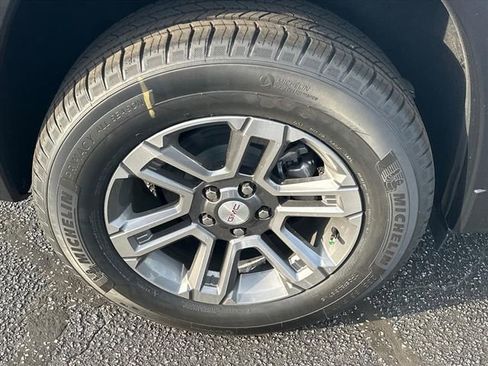 New 2026 GMC Terrain Elevation image 13