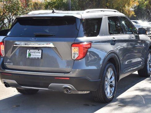 Used 2021 Ford Explorer Limited w/ Equipment Group 301A image 8