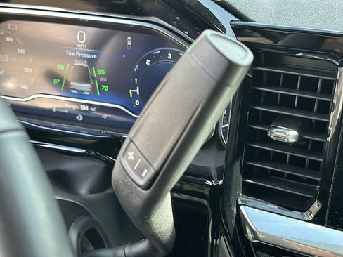 Used 2025 Chevrolet Silverado 2500 LTZ w/ Trail Boss Package image 23