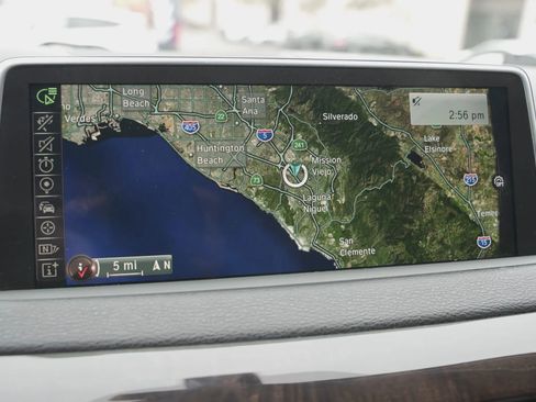 Used 2016 BMW X5 xDrive40e image 14