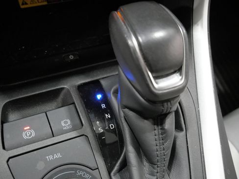 Used 2023 Toyota RAV4 XLE Premium AWD/4WD image 24