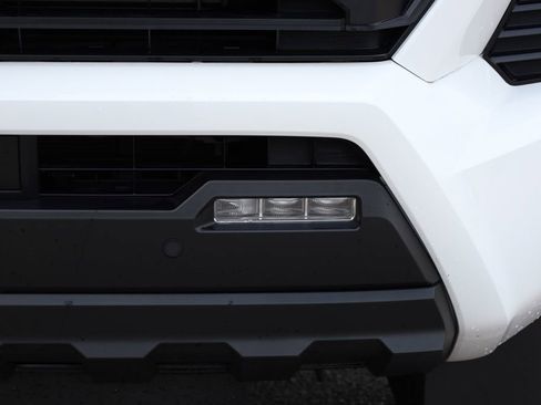 Used 2024 Toyota Tacoma SR5 image 3