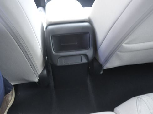 Certified 2026 Honda HR-V LX image 12