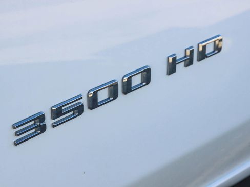 Used 2021 Chevrolet Silverado 3500 LT image 13