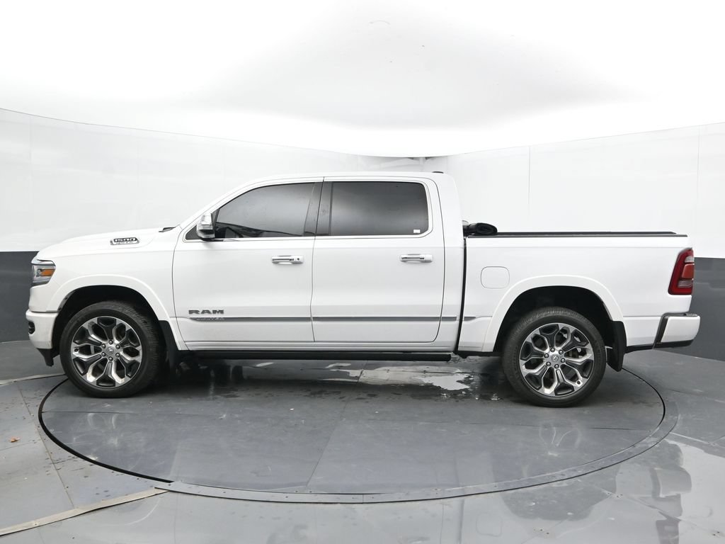 Used 2019 RAM 1500 Limited w/ Body Color Bumper Group AWD/4WD image 8