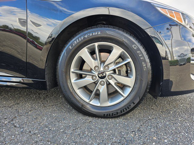 Used 2018 Kia Optima LX FWD image 9