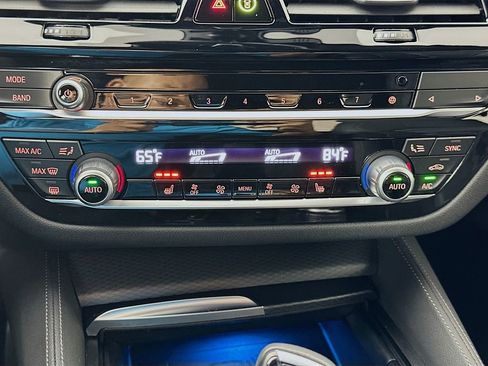 Certified 2023 BMW 530e w/ M Sport Package image 16