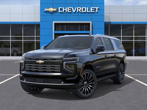 New 2025 Chevrolet Suburban High Country image 6
