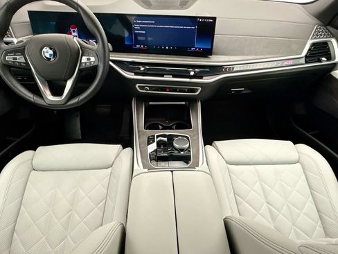 Used 2026 BMW X5 sDrive40i w/ Climate Comfort Package RWD image 13