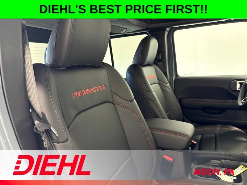 New 2026 Jeep Gladiator Rubicon w/ Steel Power Dome Hood Package AWD/4WD image 13