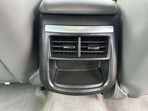 Used 2019 Chevrolet Impala LT image 26