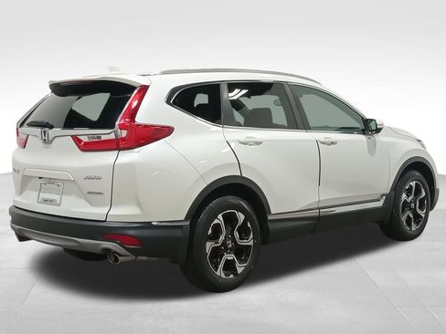 Used 2018 Honda CR-V Touring image 3