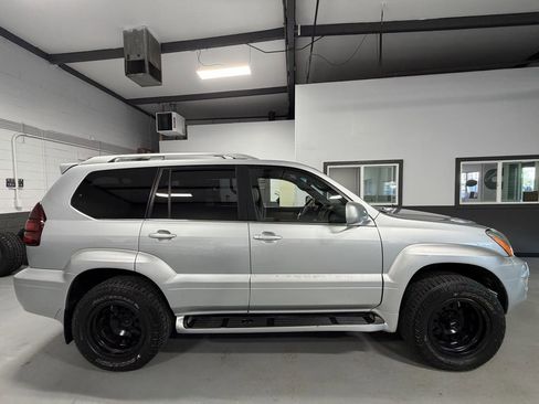 Used 2006 Lexus GX 470 image 4
