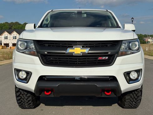 Used 2017 Chevrolet Colorado Z71 AWD/4WD image 8
