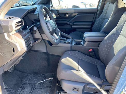 New 2026 Toyota Tacoma SR5 w/ SR5 Upgrade Package image 8