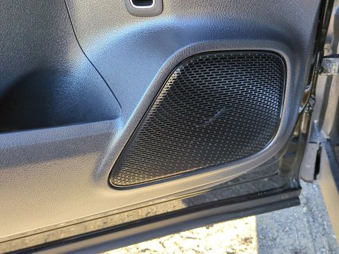 Used 2024 Mercedes-Benz EQB 250+ image 12