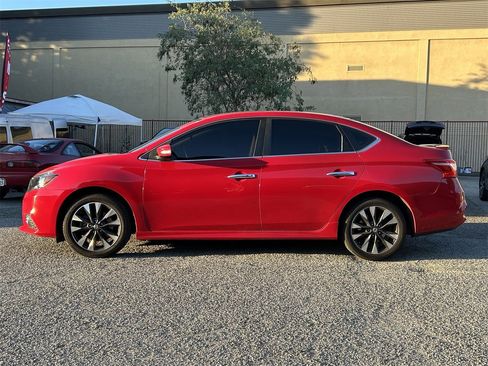 Used 2017 Nissan Sentra SR Turbo w/ SR Turbo Premium Package image 3