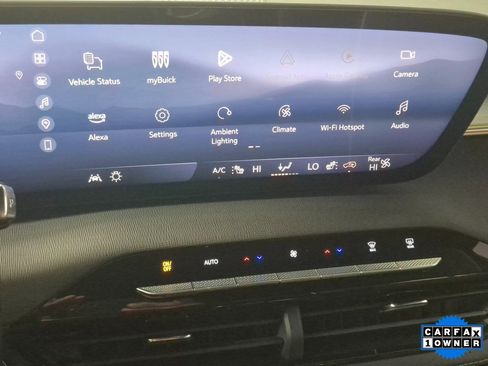 Certified 2025 Buick Enclave Preferred image 17