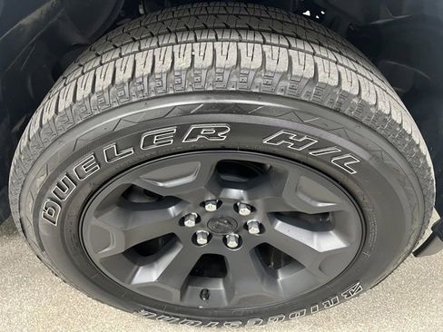 Used 2025 RAM 1500 Big Horn image 18