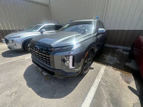 Used 2024 Hyundai Palisade XRT FWD image 3