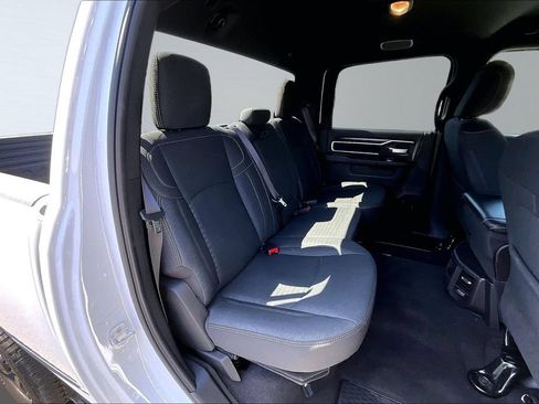 Certified 2026 RAM 2500 Big Horn AWD/4WD image 18